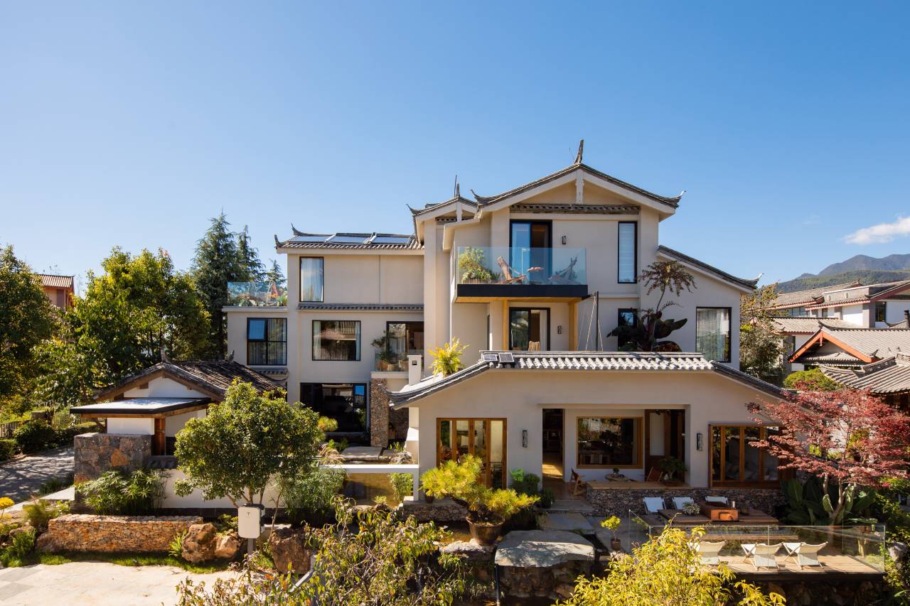 清晨雨墅·日照金山设计师民宿(丽江束河古镇店)