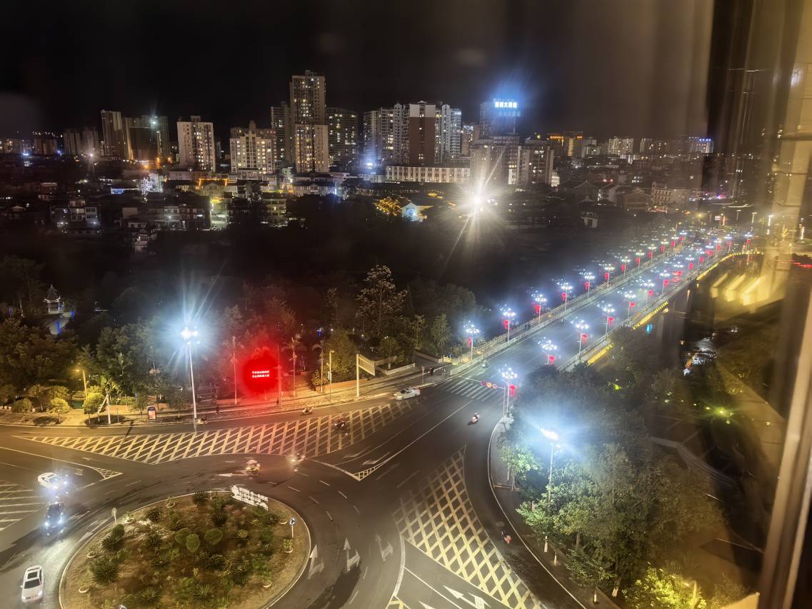 荔波三力丽呈酒店(荔波古镇店)图片