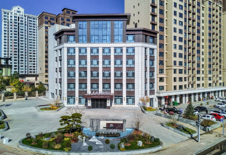 Hidden hotelOver view