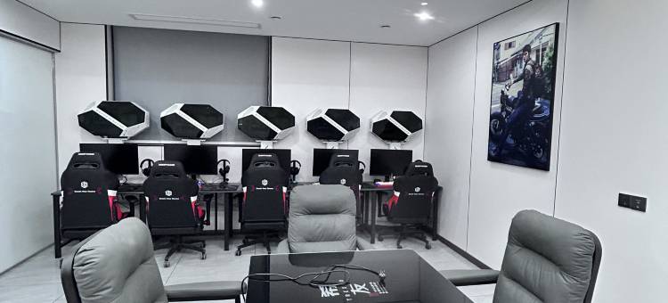 锶源电竞酒店图片