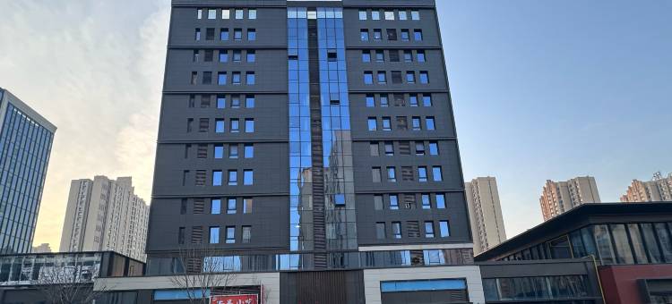 固安EHY赛博焰火电竞酒店图片