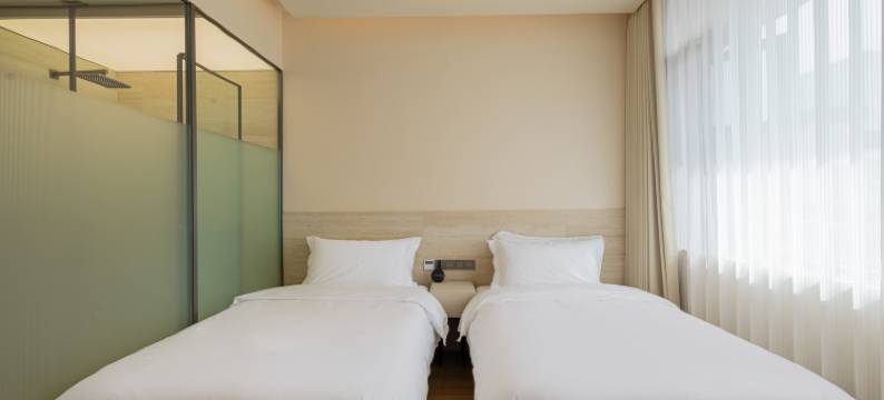 云上四季酒店(杭州西湖浙江大学玉泉校区店)图片