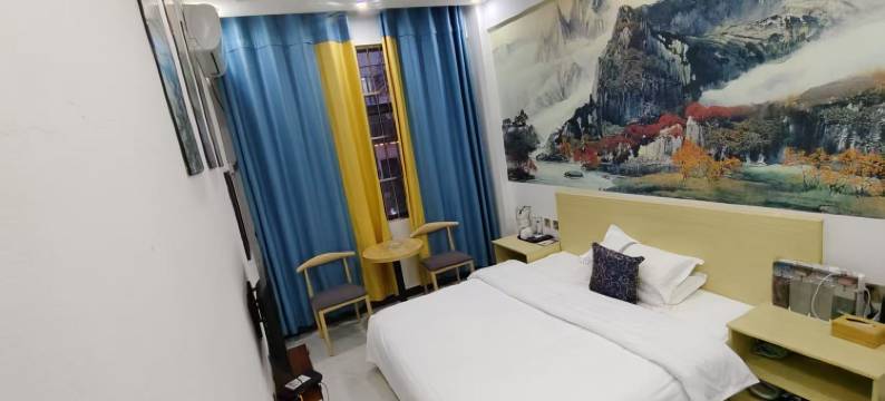 凤庆恒悦商务宾馆(滇红古镇店)图片