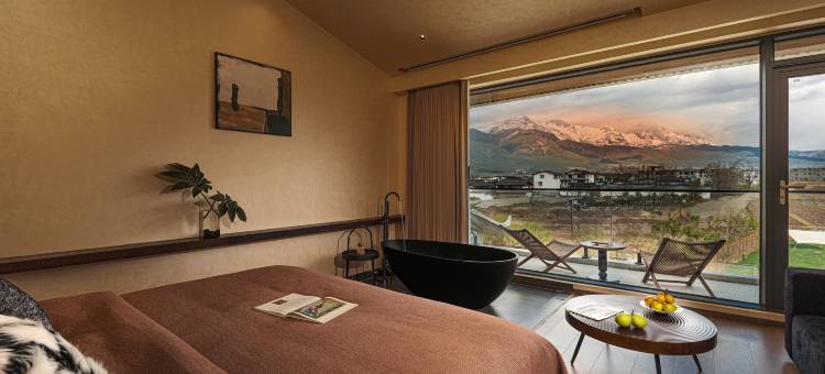 万川续·ValleVive日照金山全景度假酒店(白沙古镇店)图片