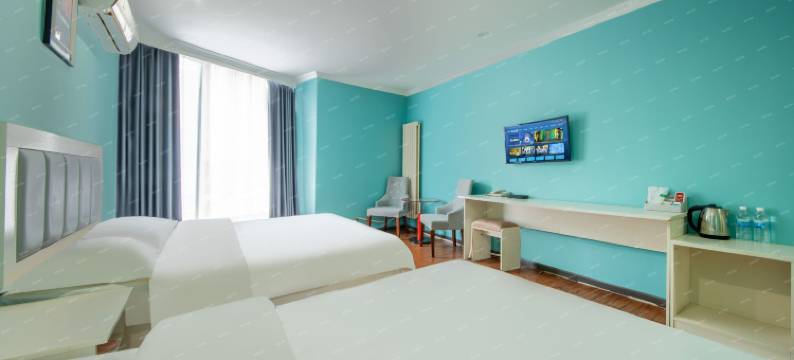 华彩酒店(财富中心秦隆步行街店)图片