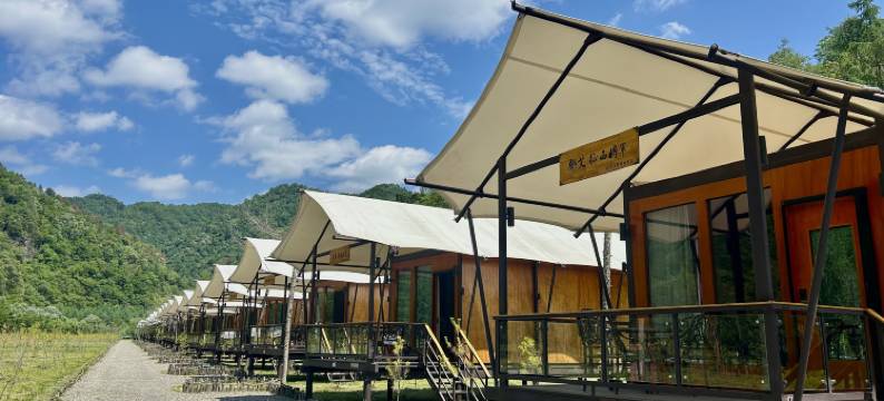 留坝诸葛亮点将台民宿图片