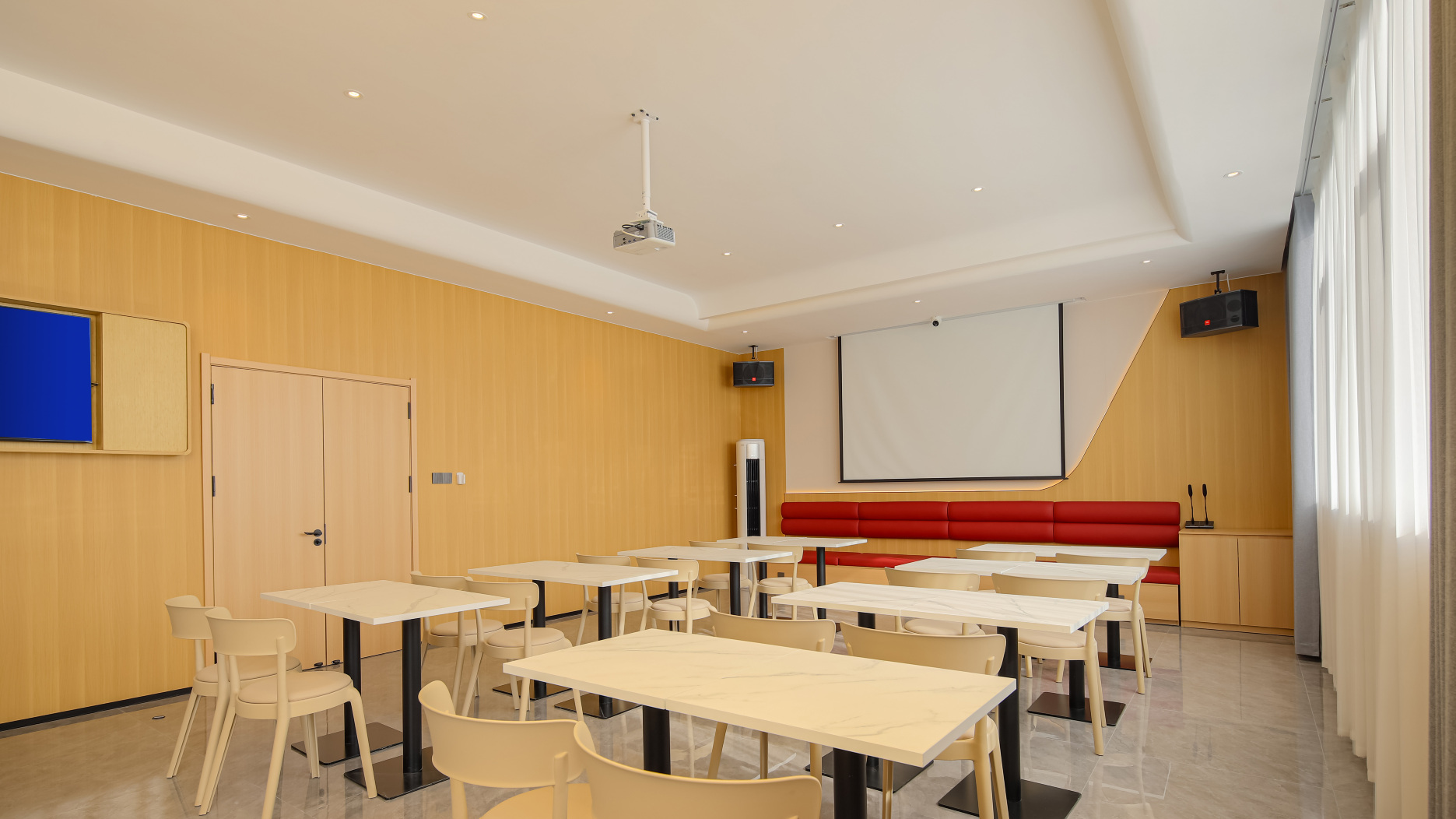 Yayue Hotel (Liulin South Station People's Hospital) Hotel Overview