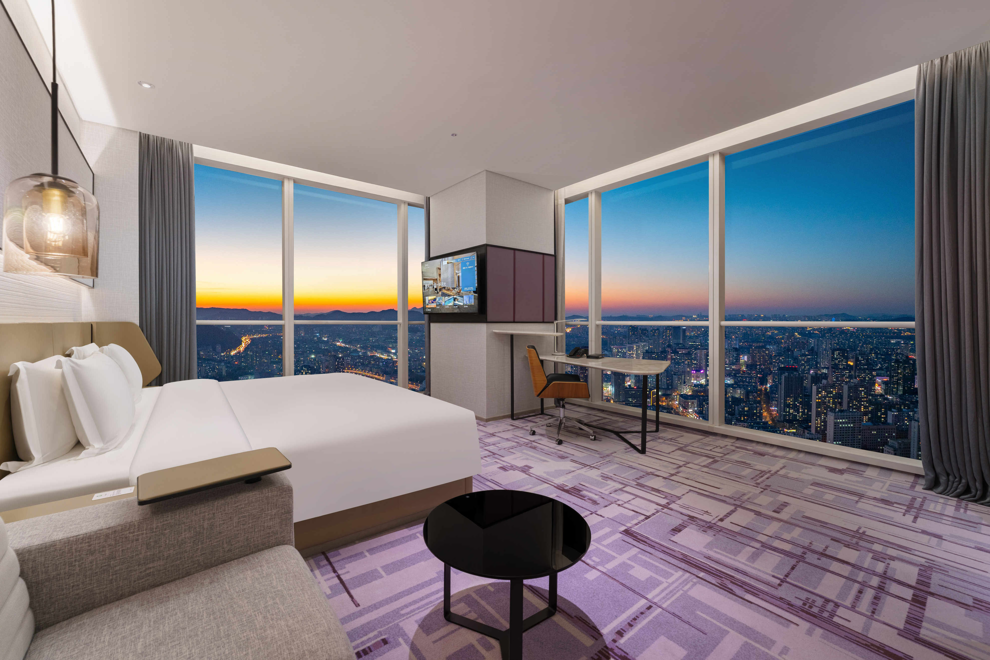 Crowne Plaza Xinghai DalianOver view