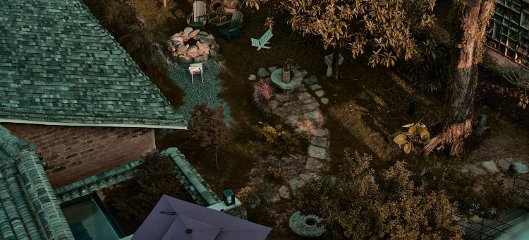 督府雅院·百年老屋·野奢度假民宿(二十元背景风景区店)图片