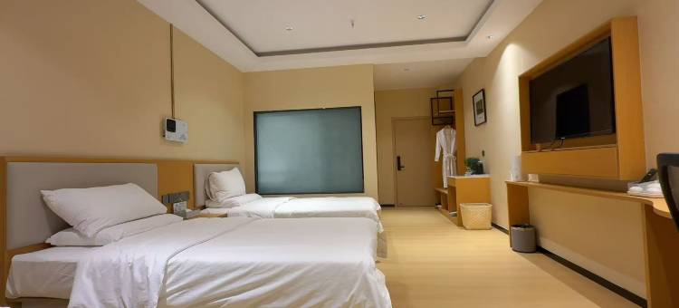 鸣悦凯会观光酒店图片