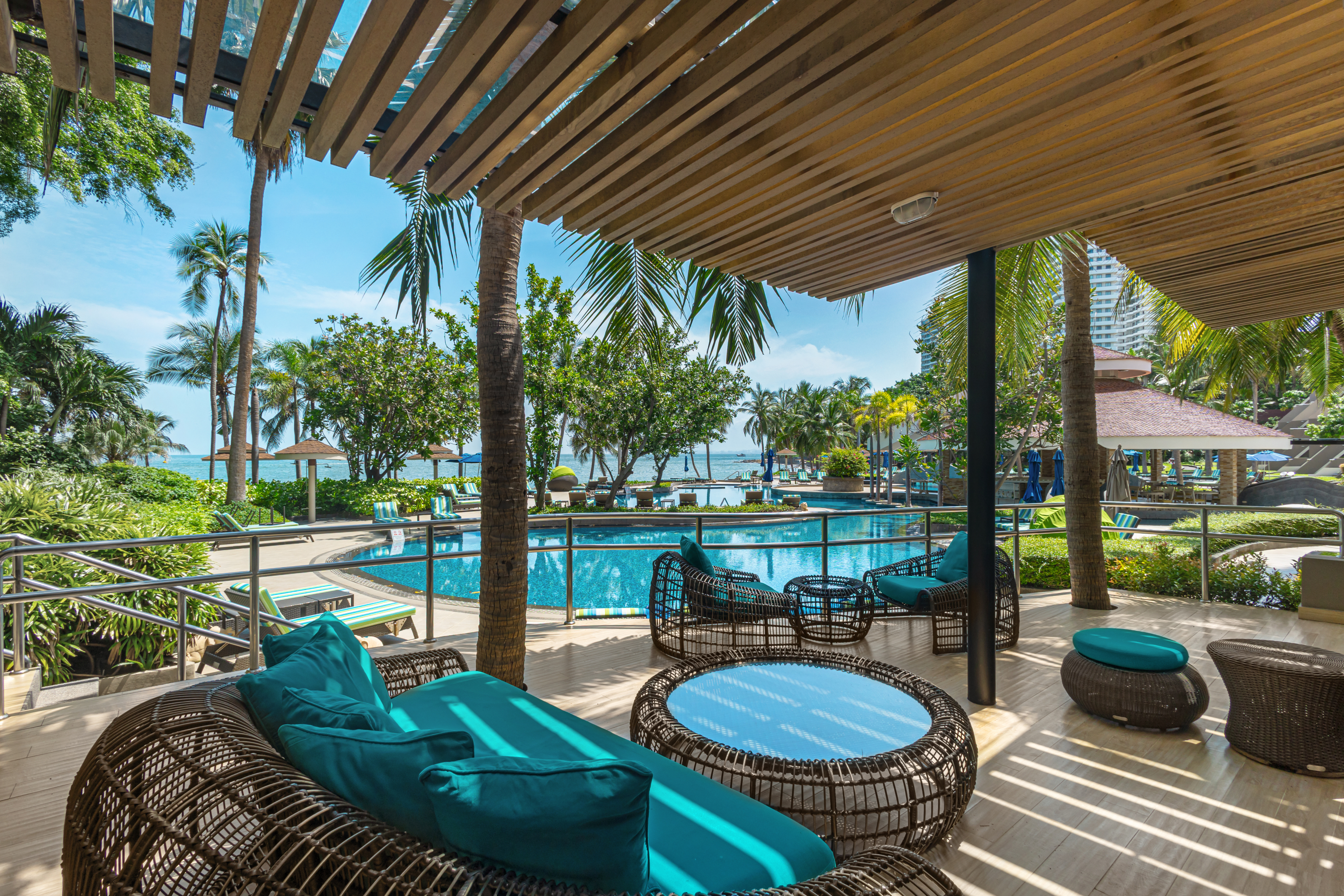 Royal Wing Suites & Spa Pattaya Over view
