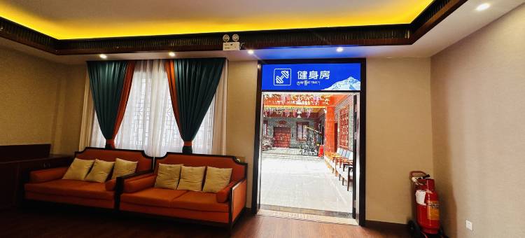 理塘峰行驿酒店图片