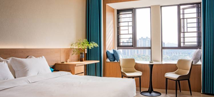 梧桐轻奢酒店(岳阳高铁东站店)图片