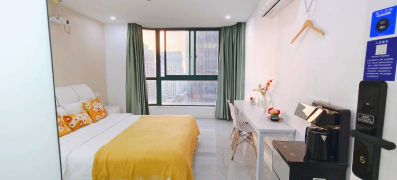 南京三年二班民宿(新街口地铁站店)图片