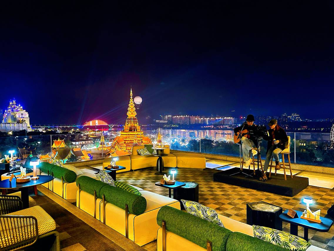 西双版纳告庄voco酒店(景洪市告庄星光夜市店)图片