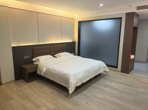 云熙酒店(灵寿县铁路学院店)