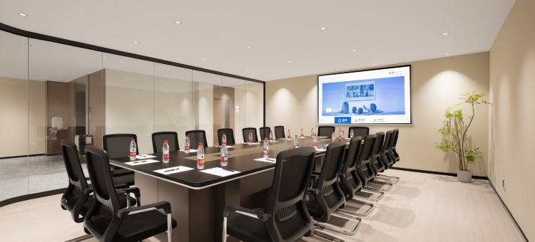 摩尔酒店(盘锦市府大街店)图片