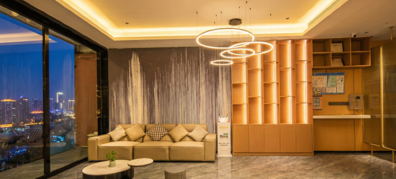 Xhotel青绵智慧酒店(进贤高铁站天虹商场店)图片