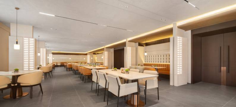 乌鲁木齐国际机场北京北路亚朵酒店图片