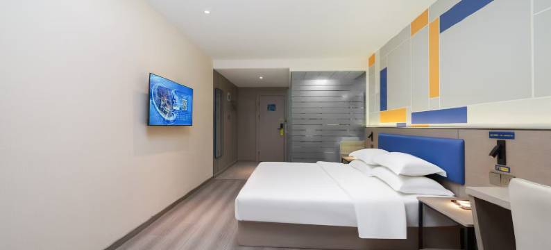 7天酒店(西安明城墙安定门地铁站店)图片