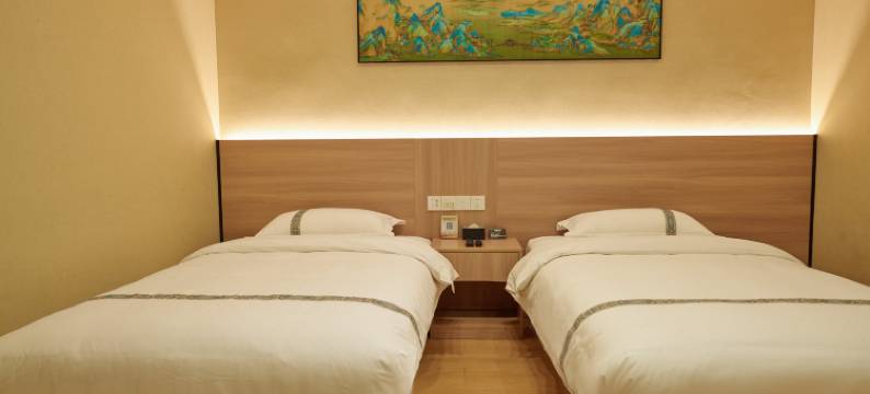 百源酒店(丰都鬼城丰都汽车客运站店)图片