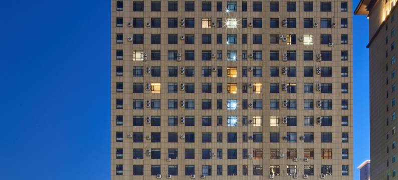 Skyline·拾一庭|高空观景设计师美学民宿(大同古城店)图片