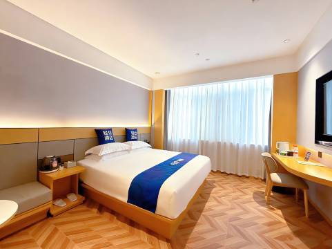 轻住酒店(菏泽东明解放路大都会广场店)