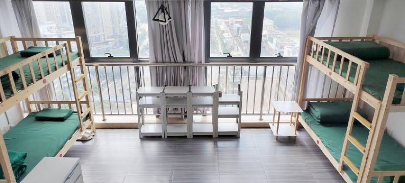 烈焰青年旅舍图片