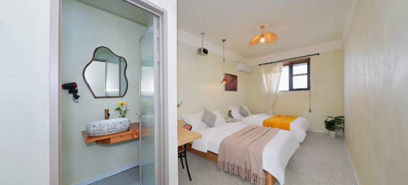 清漾民宿(万岁山武侠城店)图片