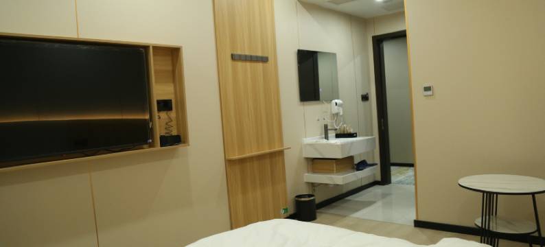 如家旗下华驿精选酒店(太原晋源儿童医院店)图片