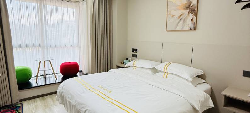 清波商务宾馆(恩施硒都广场店)图片