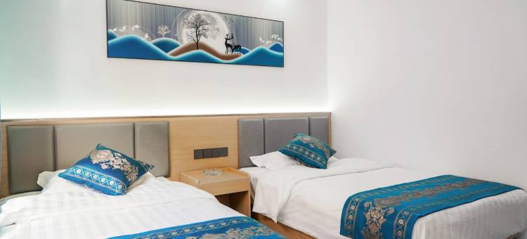 敦煌鸣沙月影精品民宿(敦煌夜市店)图片