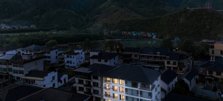 桐庐开盛民宿(雅鲁漂流竹溪乐园店)图片