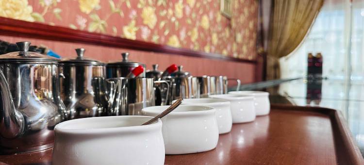 帕莱特圣马力诺酒店(Palette San Marino Hotel)图片