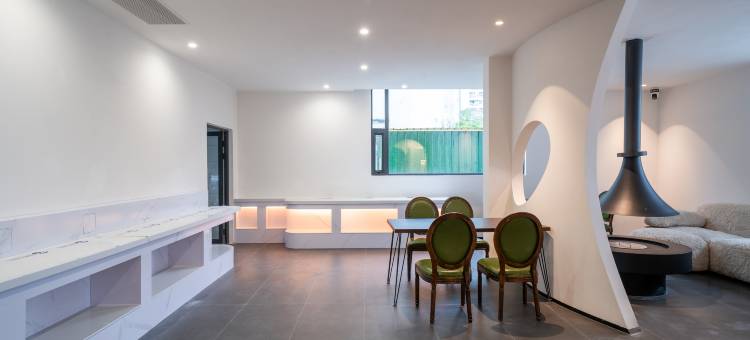 花筑·弘民宿(北海银滩店)图片