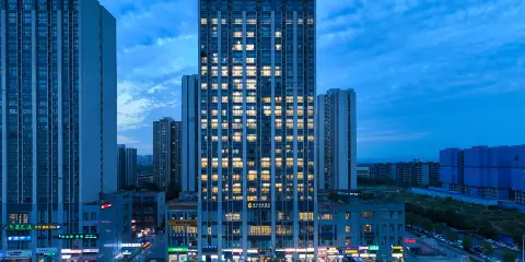 速8精選酒店(成都錦江華西醫院三聖花鄉地鐵站店)