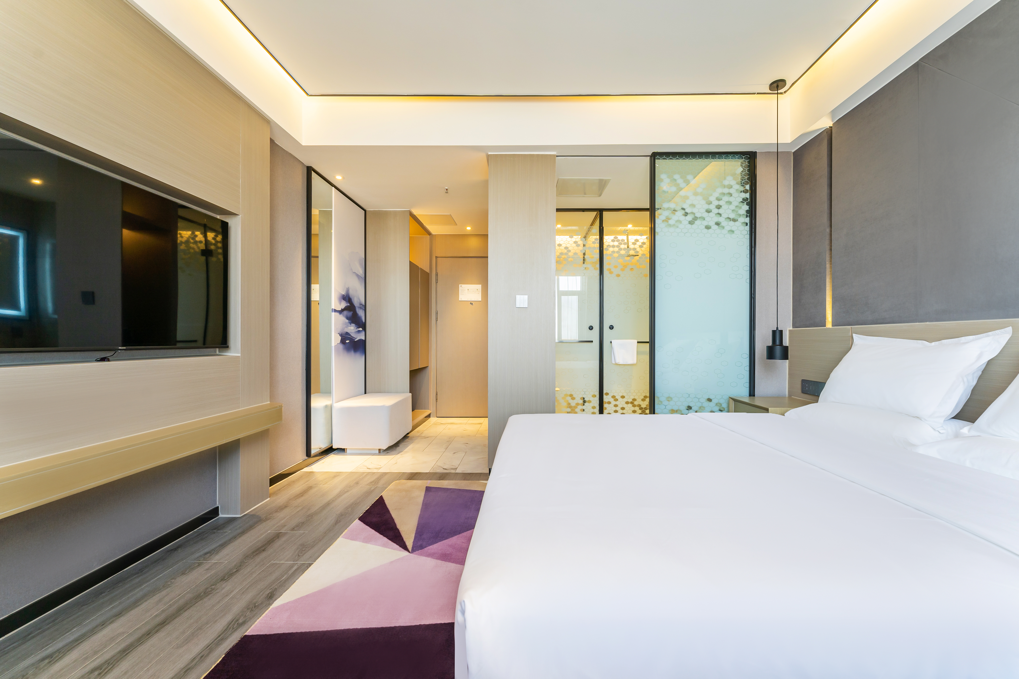 Elong Anyun Hotel (Shache Railway Station)Over view