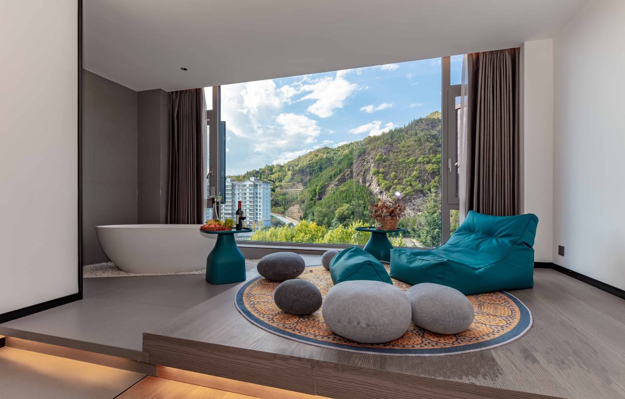 栾川山语花言·行旅酒店(老君山店)图片