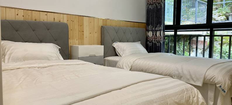 重庆悠山庭院民宿图片