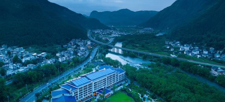 豪玥度假酒店(梵净山公园店)图片