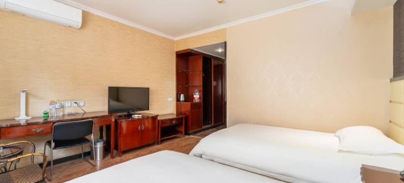 济宁盛源商务酒店(济宁火车站火炬路店)图片