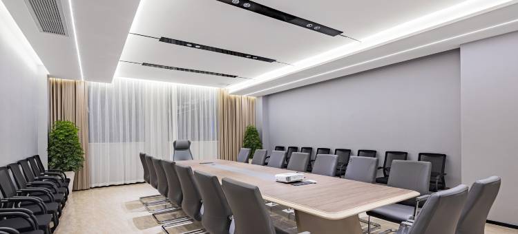 君鼎智尚酒店(宜昌火车东站店)图片