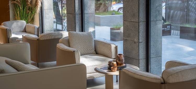 Silver Beach·朴悦·设计师民宿(北海银滩国际客运港店)图片