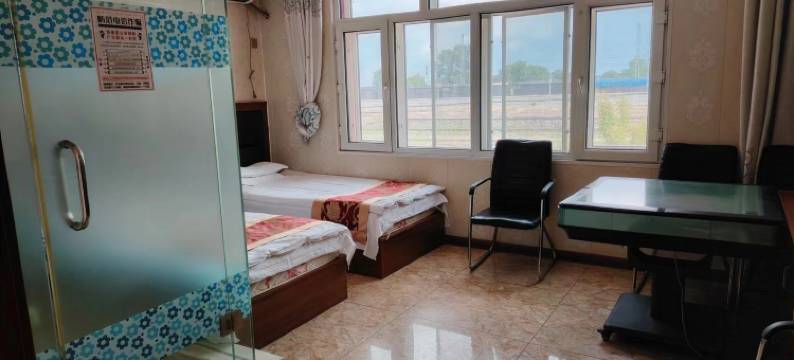 瑞银主题宾馆图片