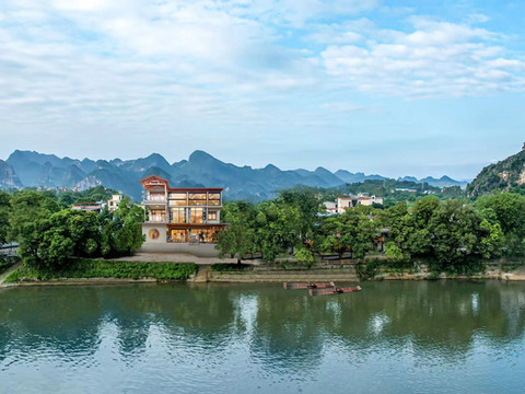 桂林问漓美宿(漓江景区店)