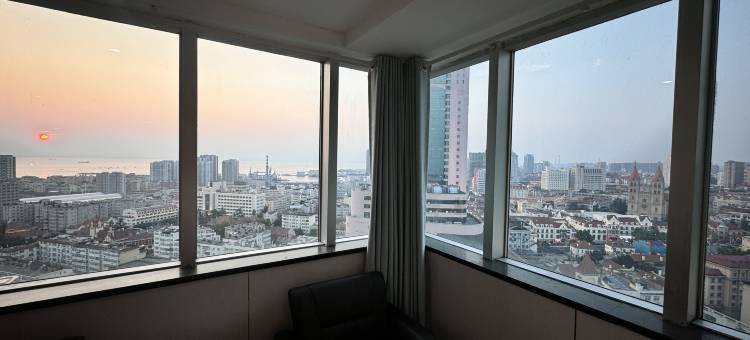 观海澜庭海景公寓(青岛火车站栈桥店)图片