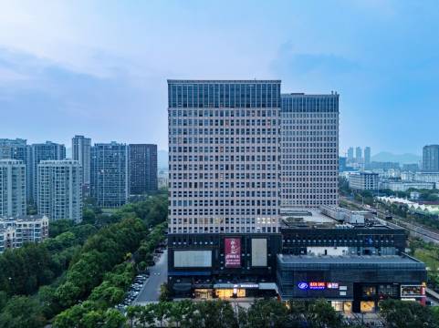 如家商旅酒店(杭州滨江中医药大学地铁站店)