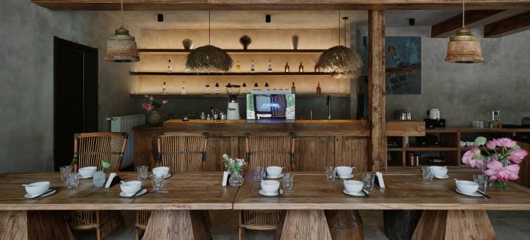 被梦叫醒酒店(双桥沟景区布达拉峰雪山公路打卡点店)图片