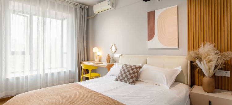 如家UP华驿精选酒店(南京南站北广场明发广场地铁站店)图片