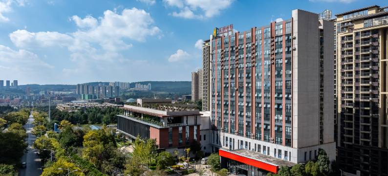 安宁晔达民宿(汇成中心店)图片